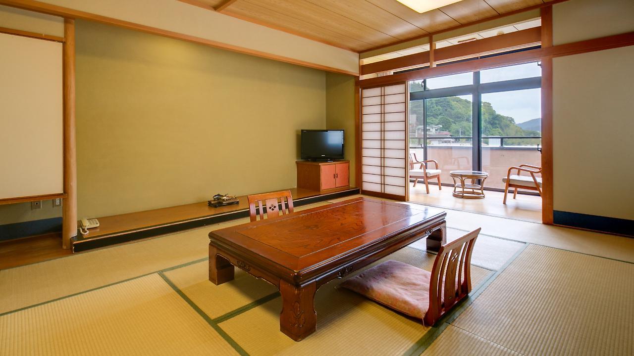 Yugawara Mizunokaori Hotel Exterior photo