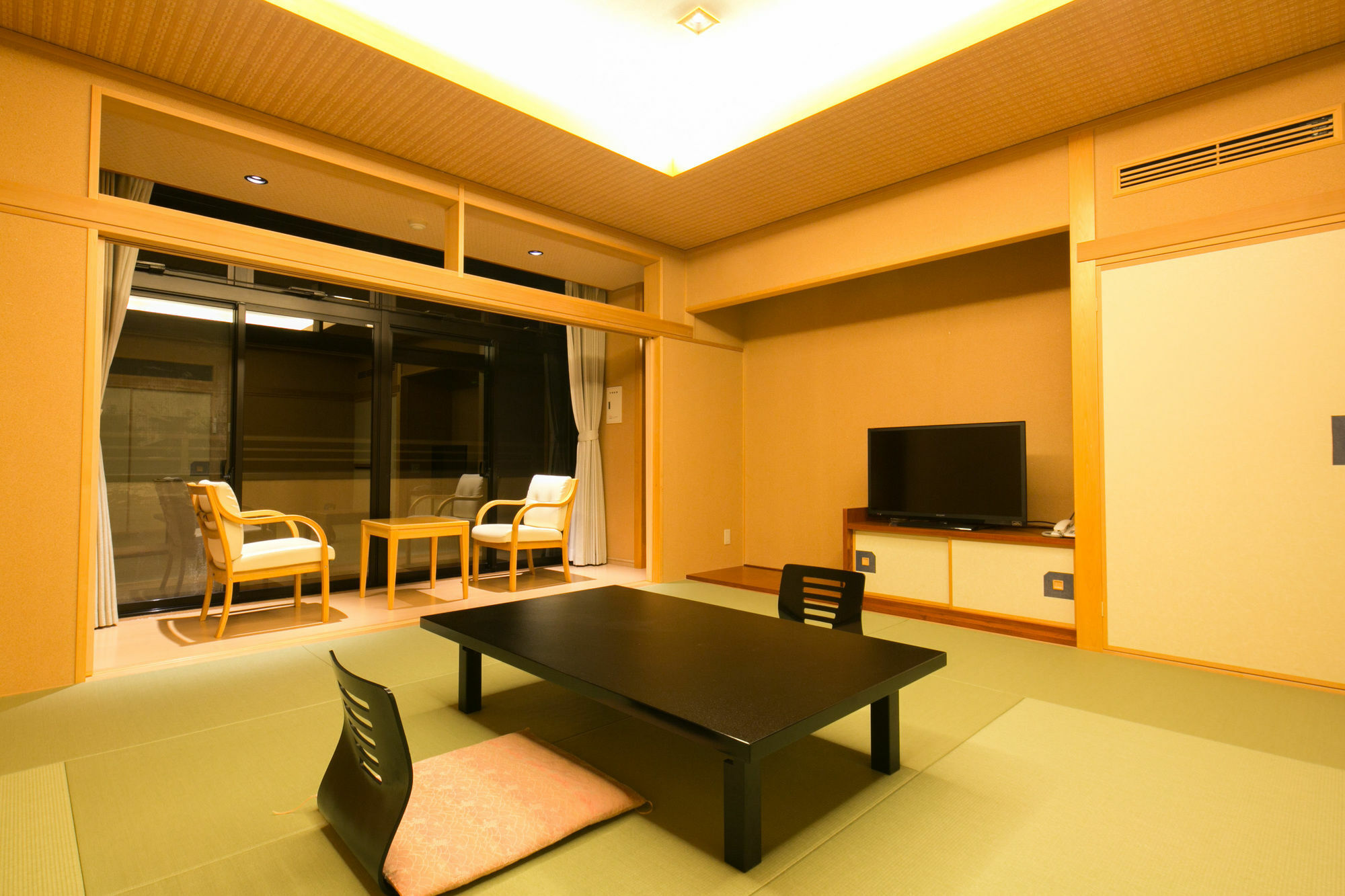 Yugawara Mizunokaori Hotel Exterior photo